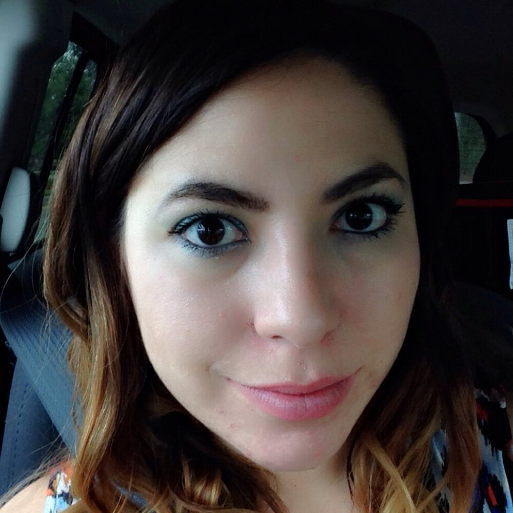 Meet your Posher, Claire